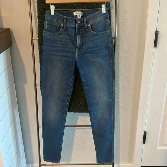 Madewell 9” Mid Rise Jeans - Picture 1 of 3